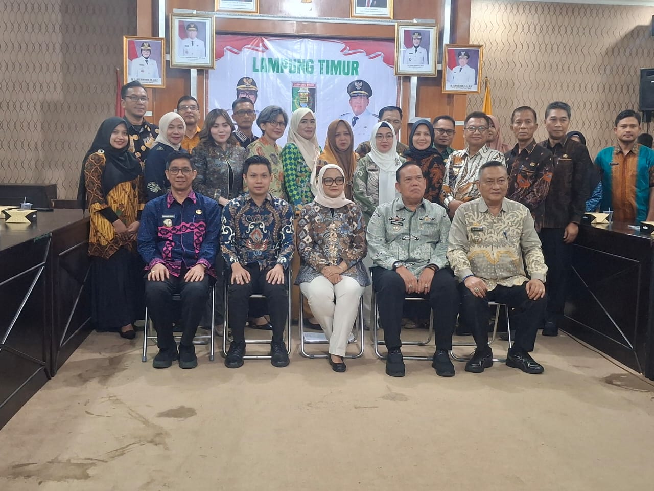 Foto, Istimewa 
