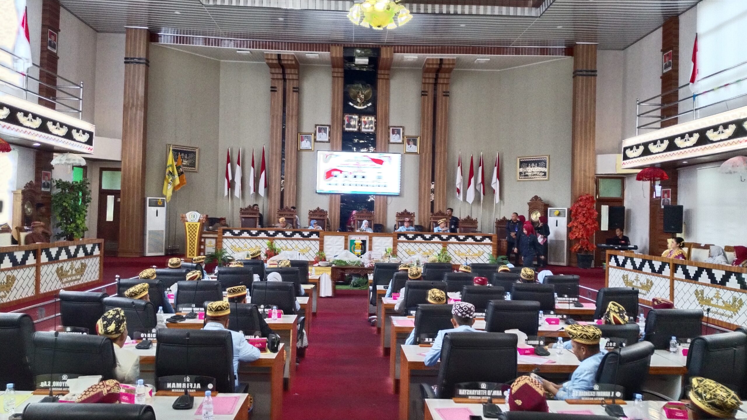 Foto, DPRD Lampung Timur